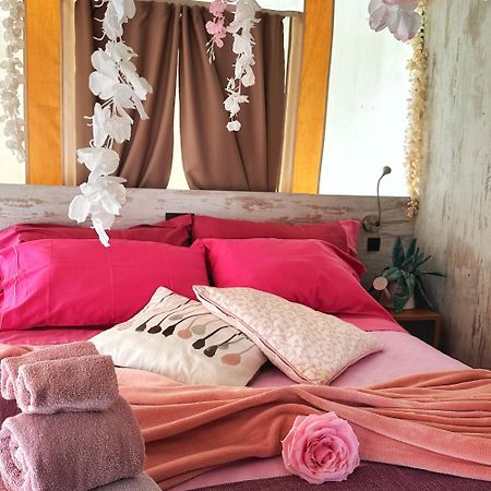 Ciriga Sicily Glamping Resort ซานตามาเรีย เดล โฟกัลโล ภายนอก รูปภาพ