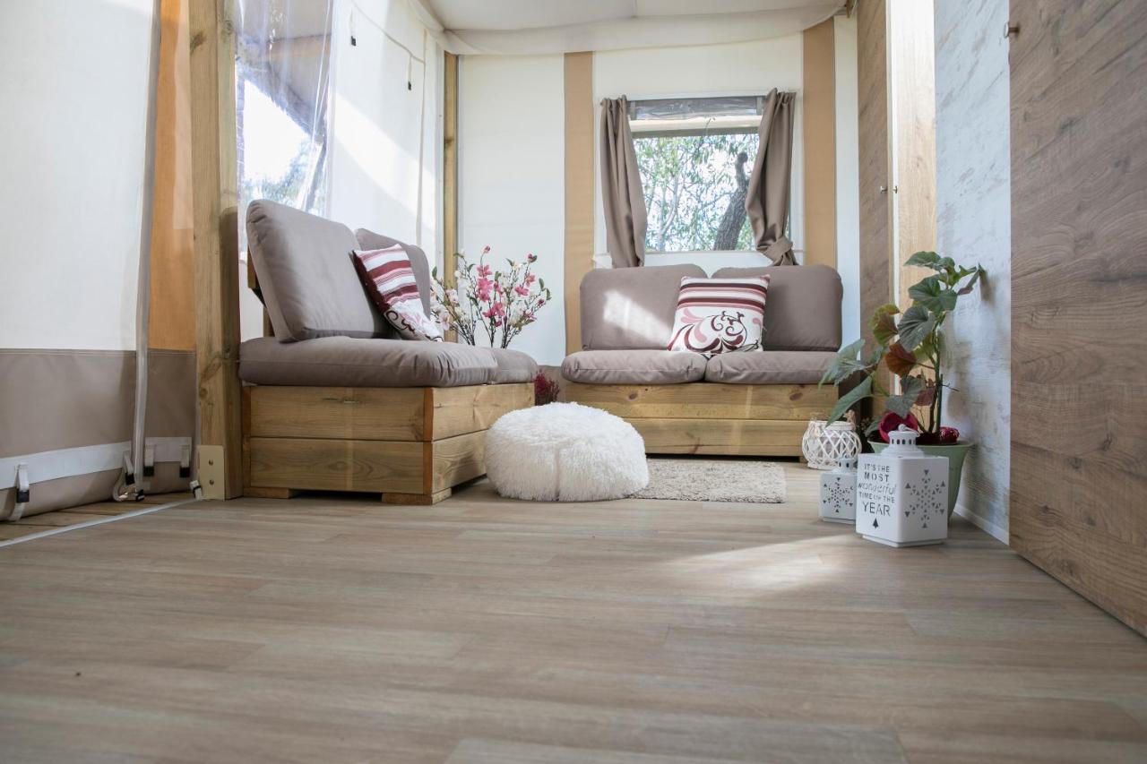 Ciriga Sicily Glamping Resort ซานตามาเรีย เดล โฟกัลโล ภายนอก รูปภาพ